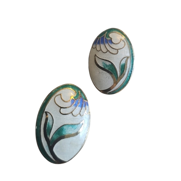 🦋 Vintage Floral White, Green and Blue Enamel Earrings - Picture 1 of 4